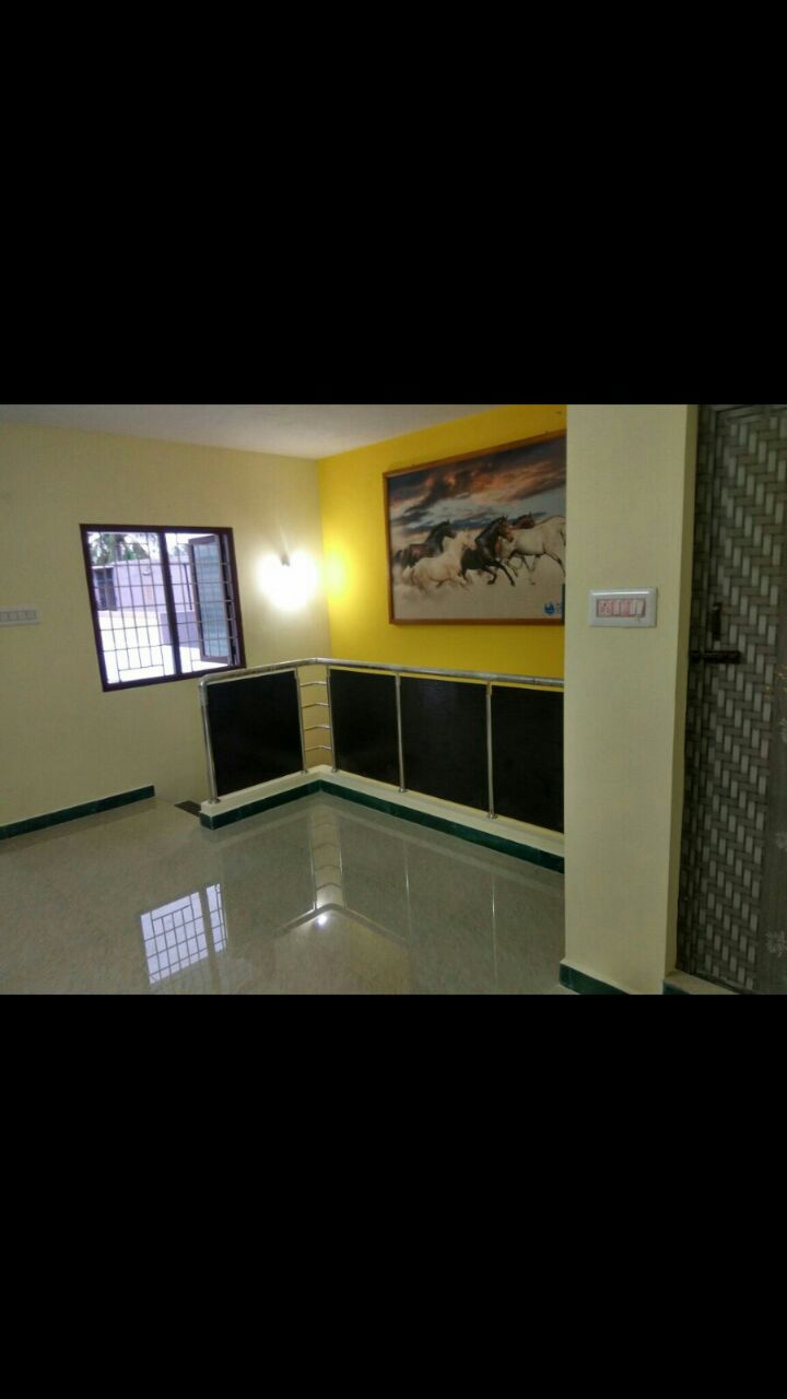Interior 13