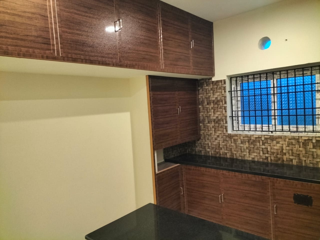 Kitchen 8